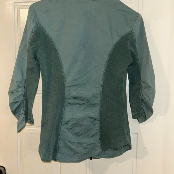 Jacket - Picture 2 of 2